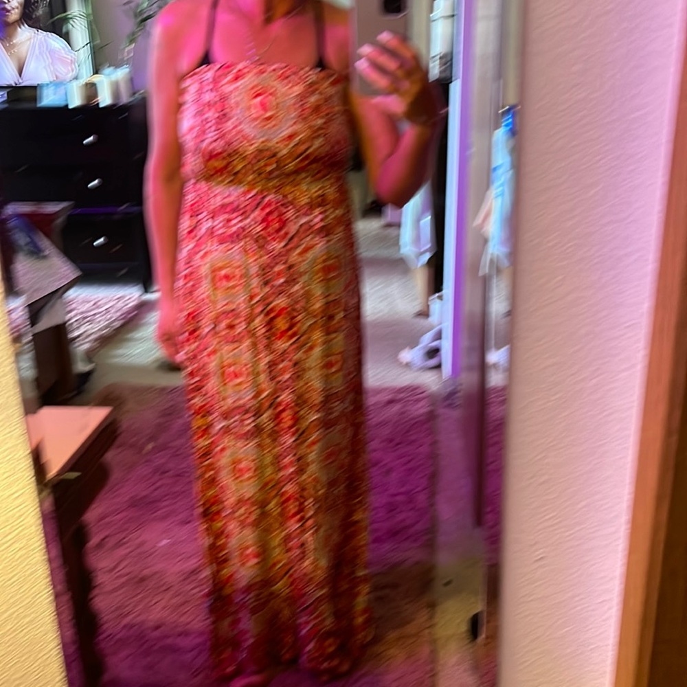Strapless maxi